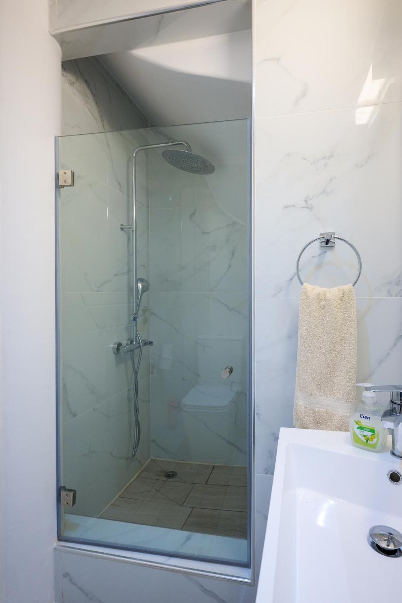 Apollo 63 Villa Paphos
